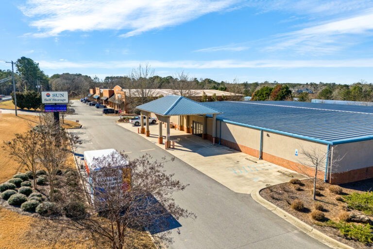 1671 Shug Jordan Pkwy 6