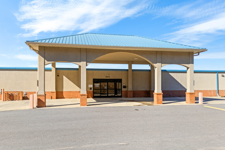 1671 Shug Jordan Pkwy 7