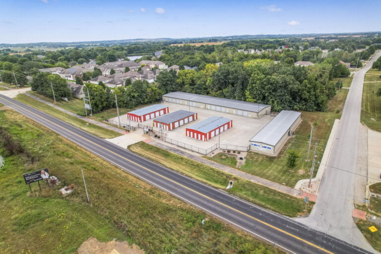 18 web or mls Haberlein 1804 E Hale Lake Rd Warrensburg MO Drone 01